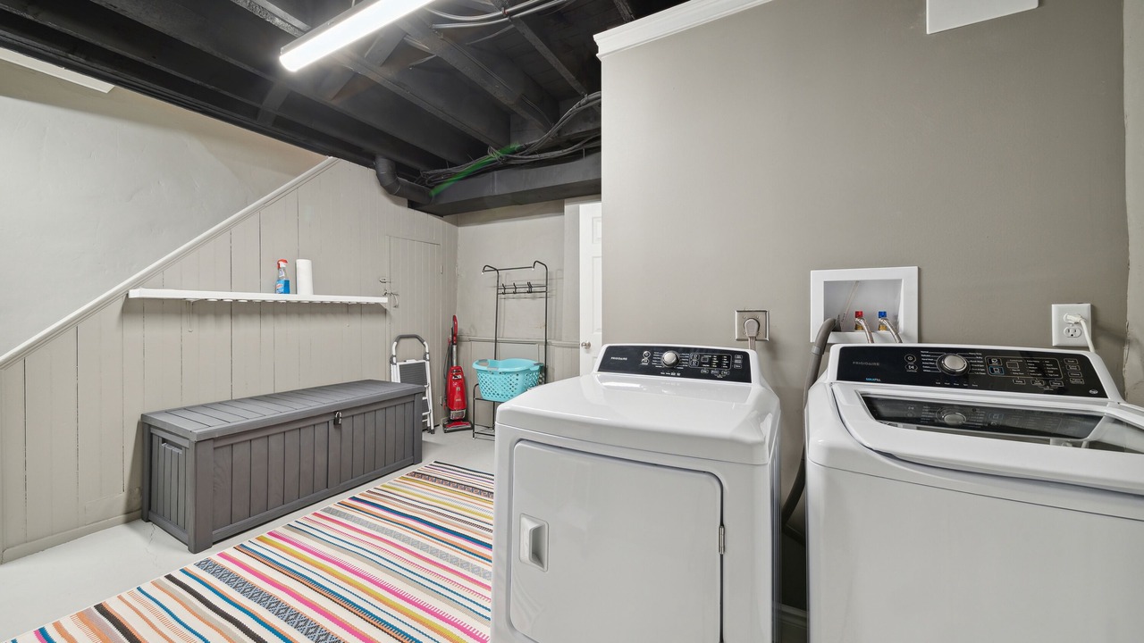 Photo of Others in South Side Flats