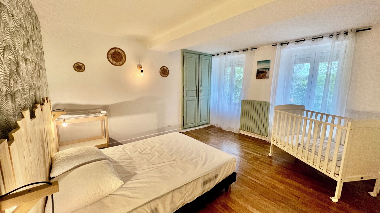 Photo of Bedroom in Conde-sur-Noireau