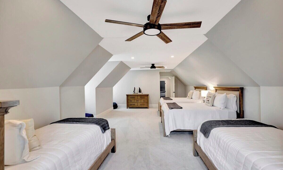 Photo of Bedroom in Six Mile