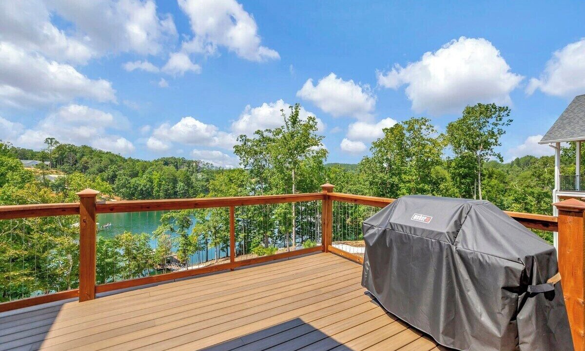 Photo of Outdoor in Six Mile