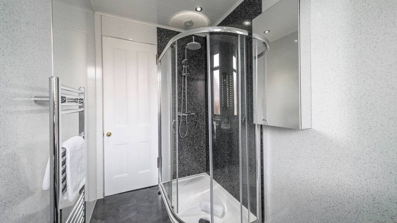 Photo of Bathroom in Murthill