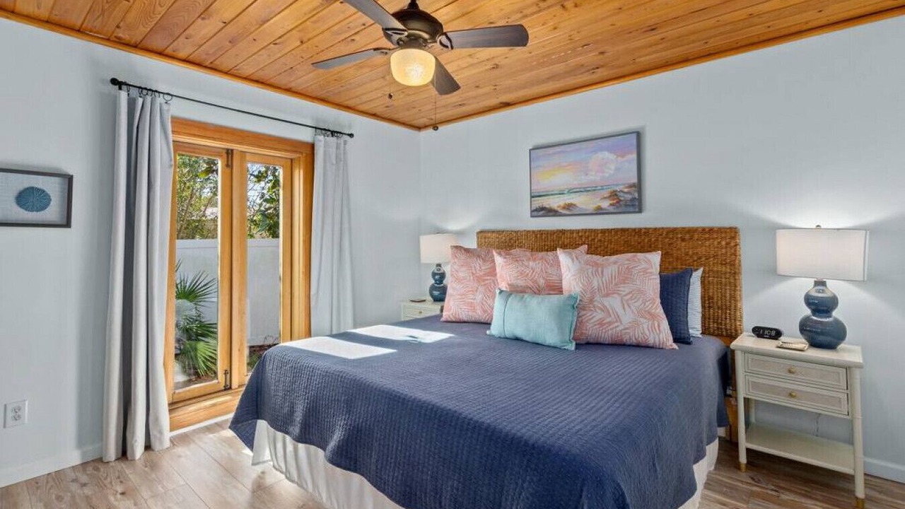 Photo of Bedroom in El Centro Beach