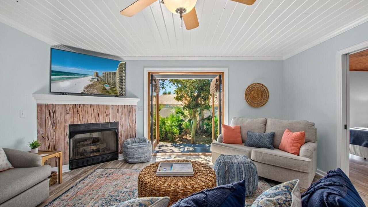 Photo of Others in El Centro Beach