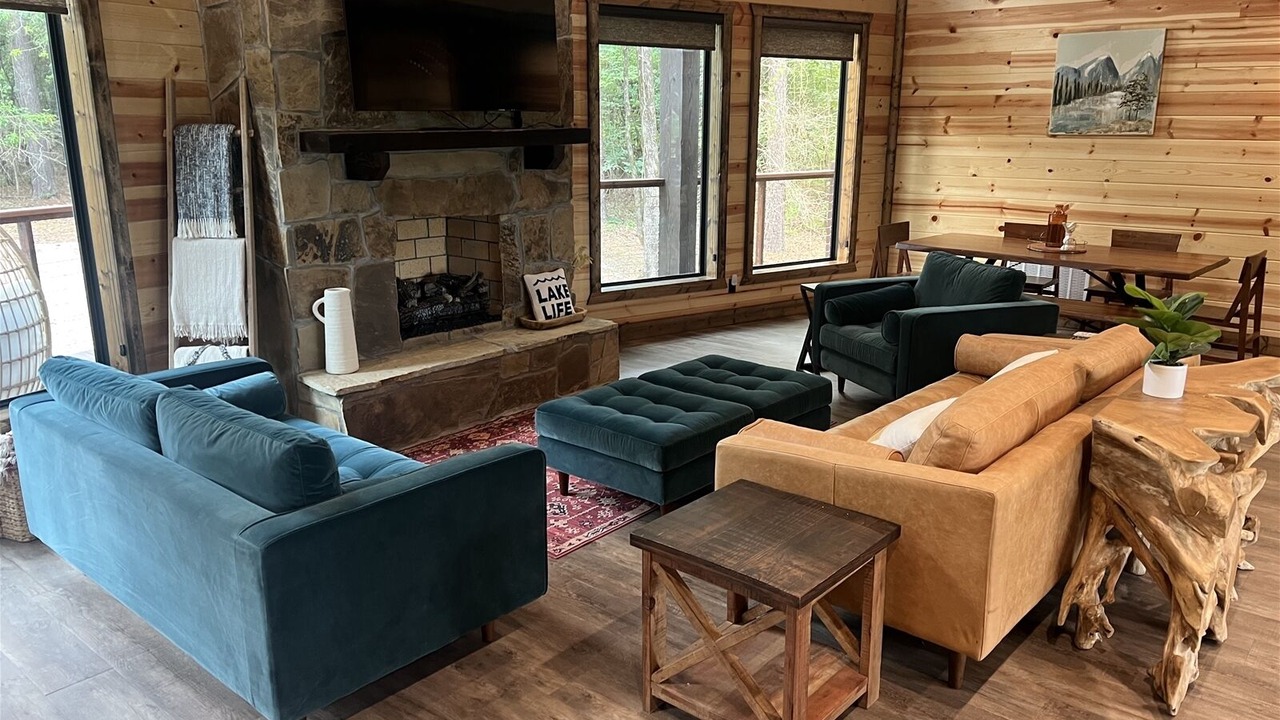 Photo of Livingroom in Hochatown