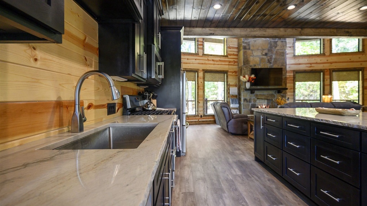 Photo of Kitchen in Hochatown