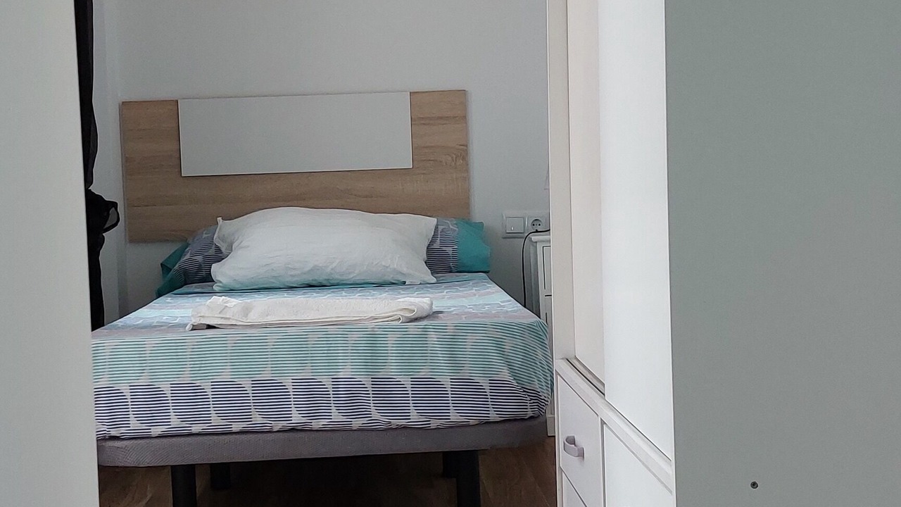 Photo of Bedroom in Poblats Maritims