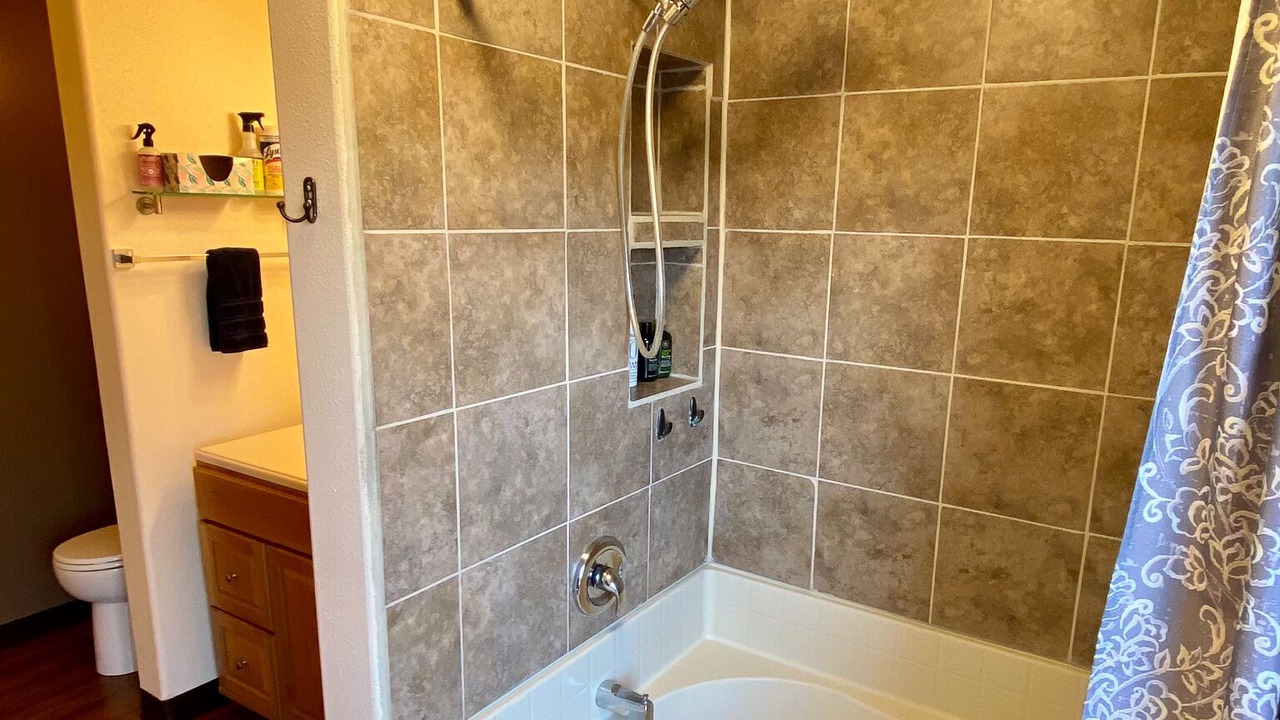 Photo of Bathroom in Moriarty