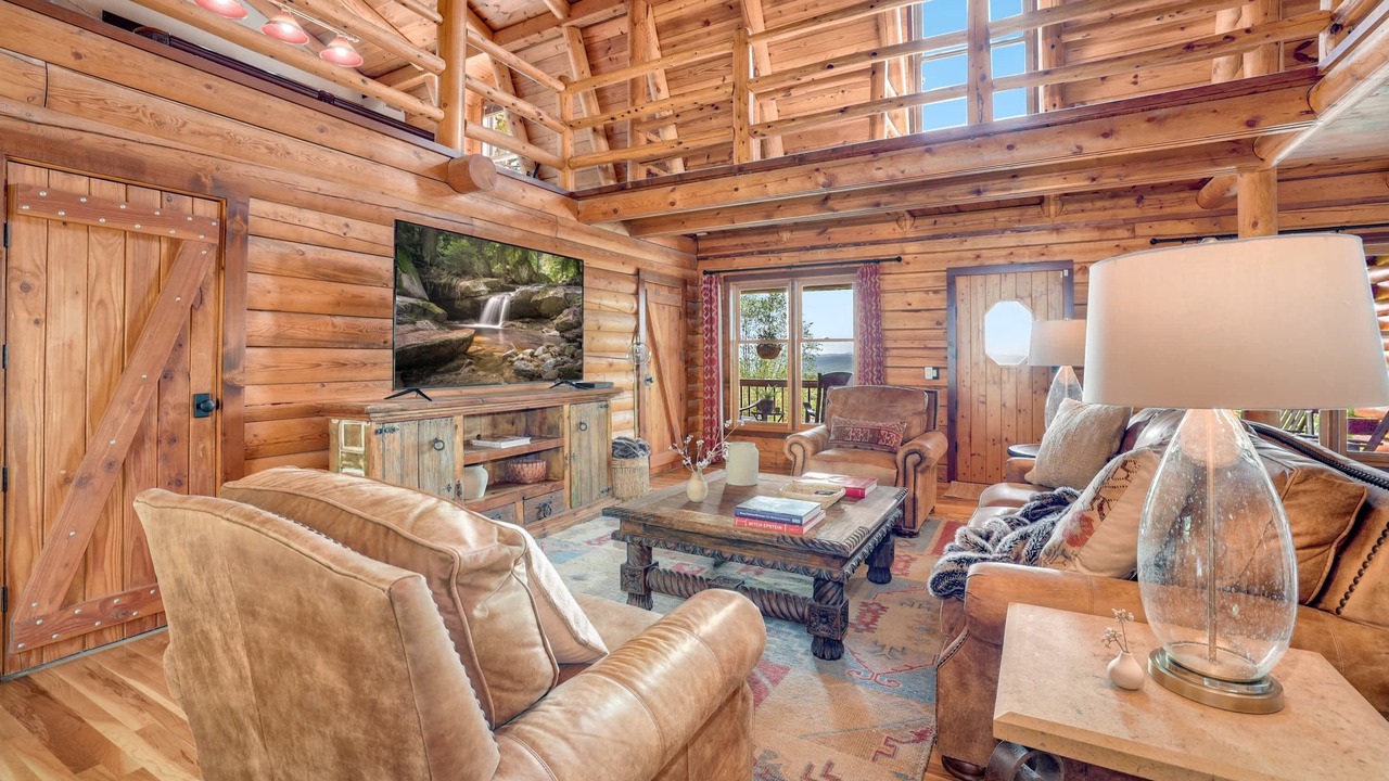 Photo of Livingroom in Fayetteville