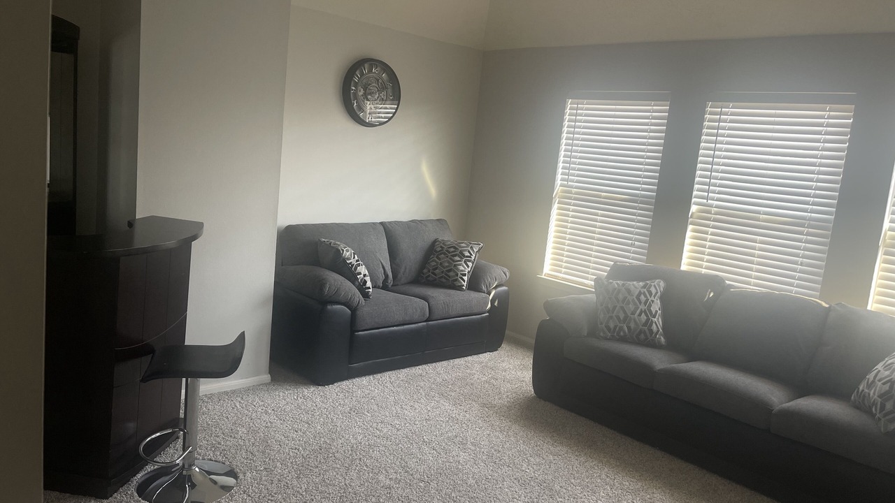 Photo of Livingroom in Northeast Houston