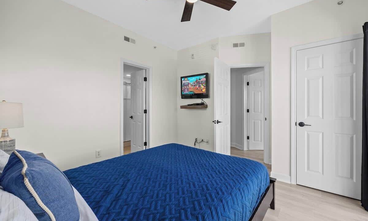 Photo of Bedroom in Cherry Grove Beach