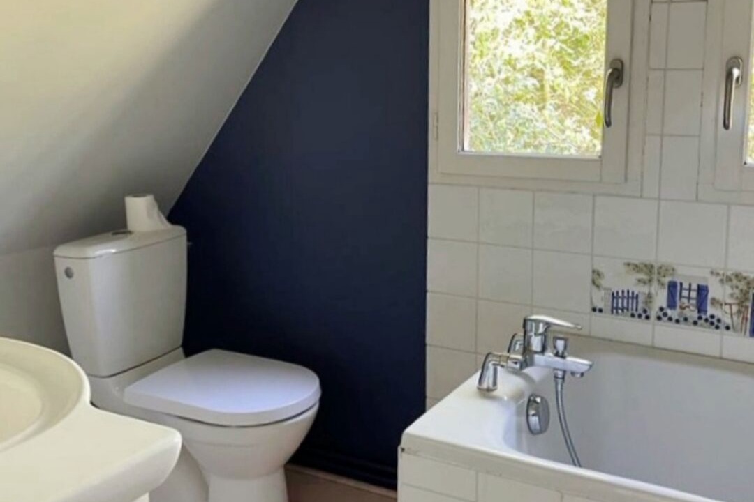 Photo of Bathroom in Manneville-la-Pipard