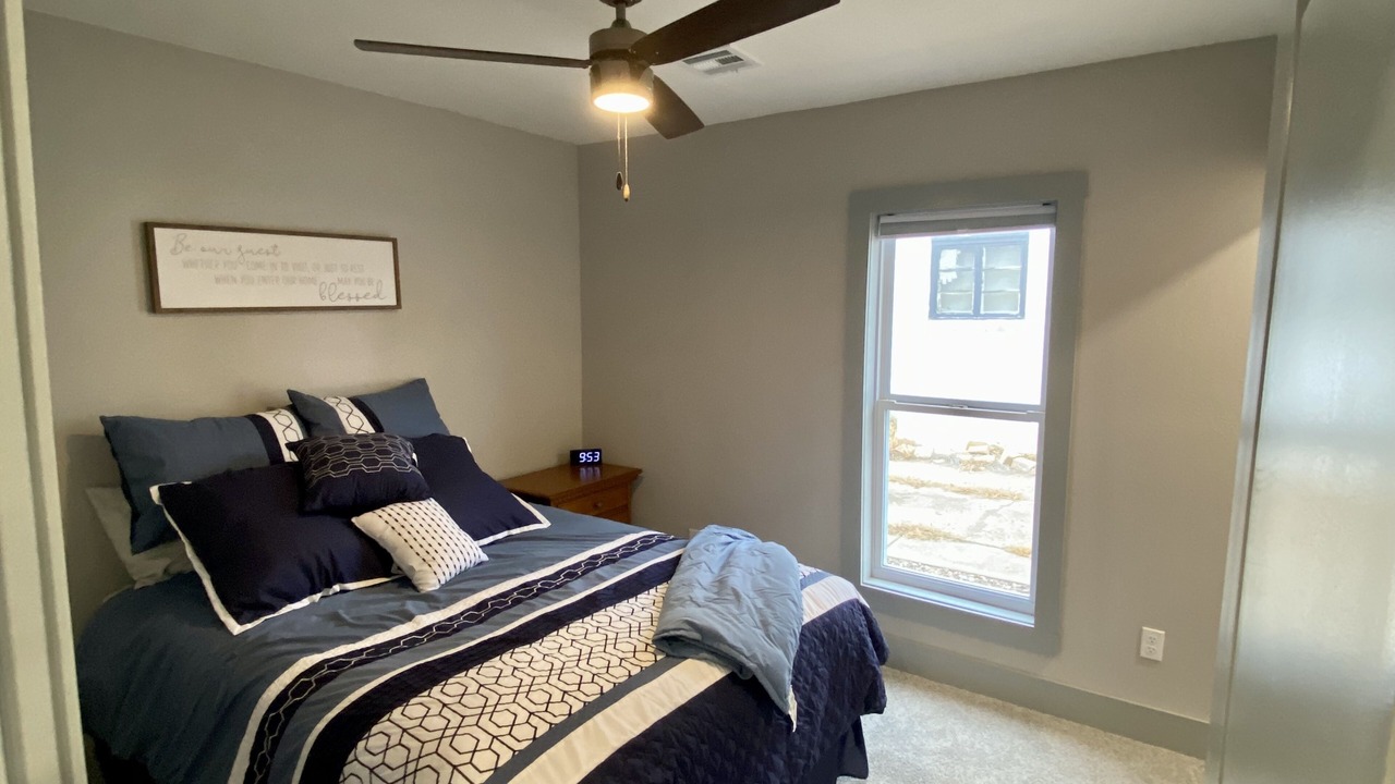 Photo of Bedroom in Oakley
