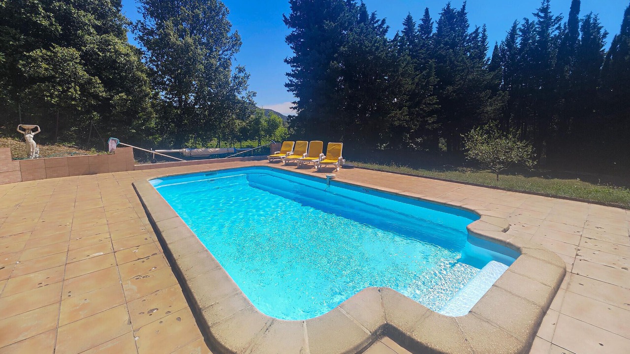 Photo of Outdoor in Ferrieres-Poussarou