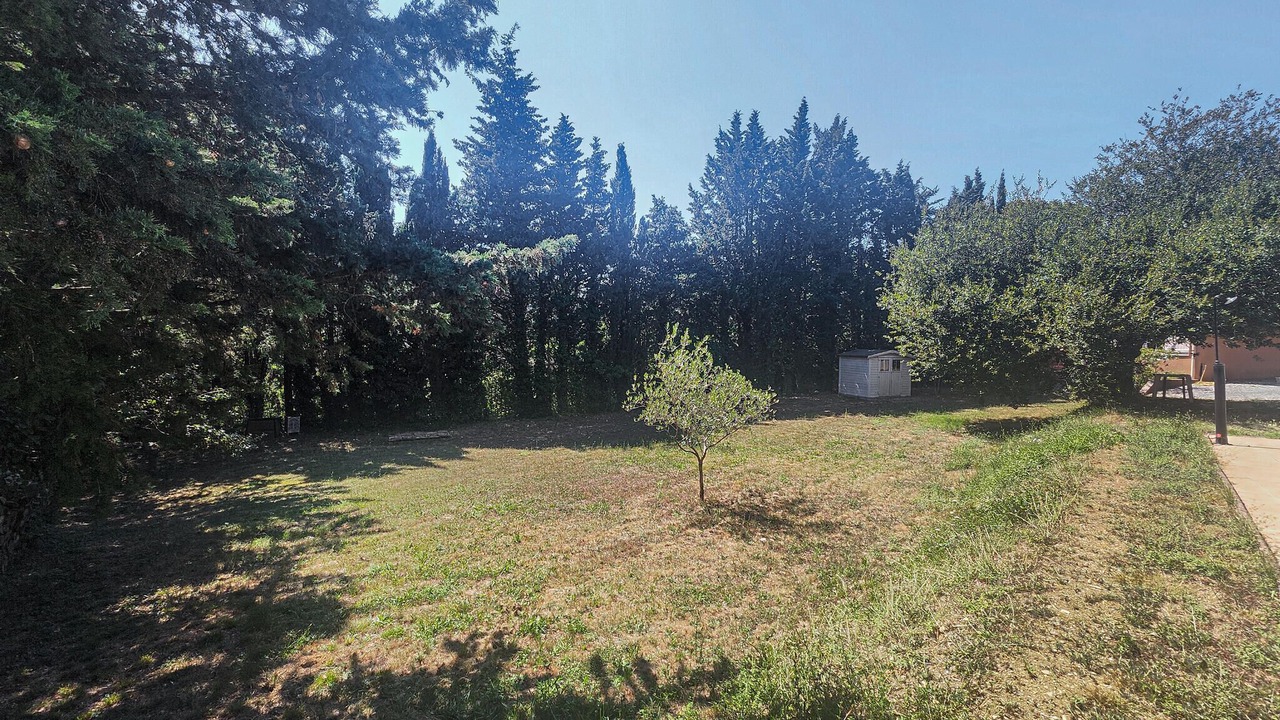 Photo of Others in Ferrieres-Poussarou