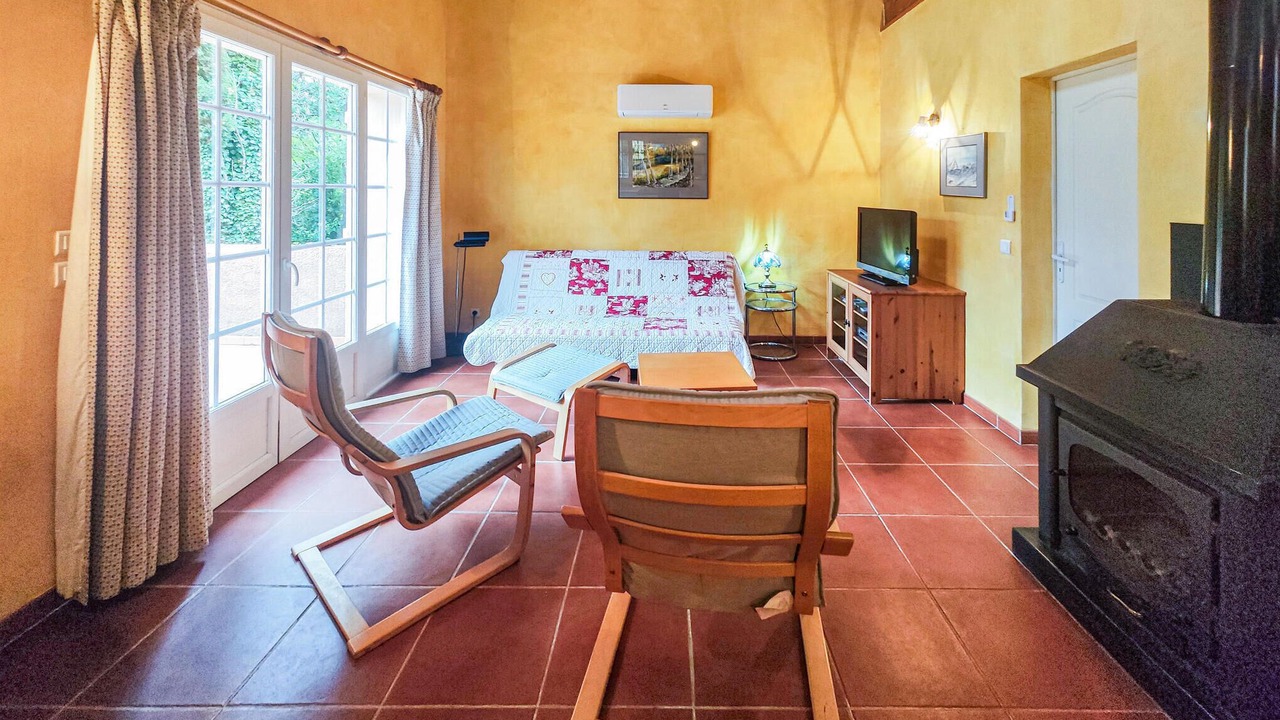 Photo of Bedroom in Ferrieres-Poussarou