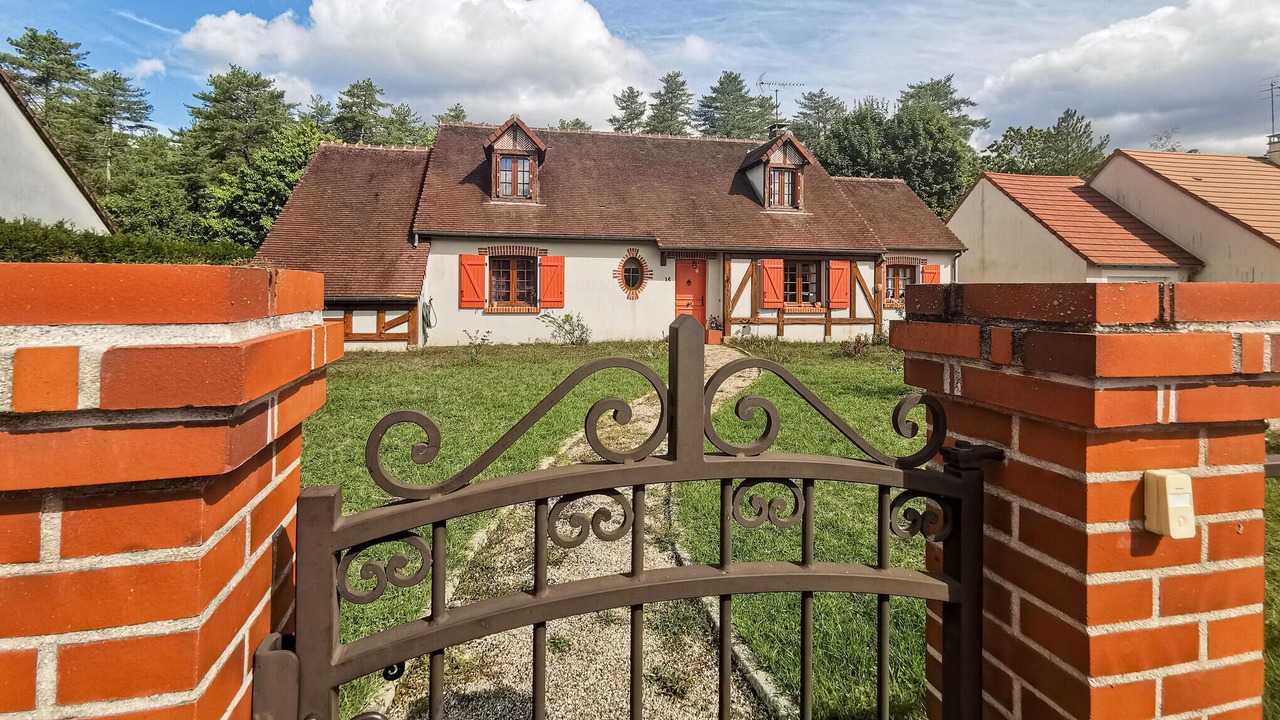 Photo of Others in Salbris