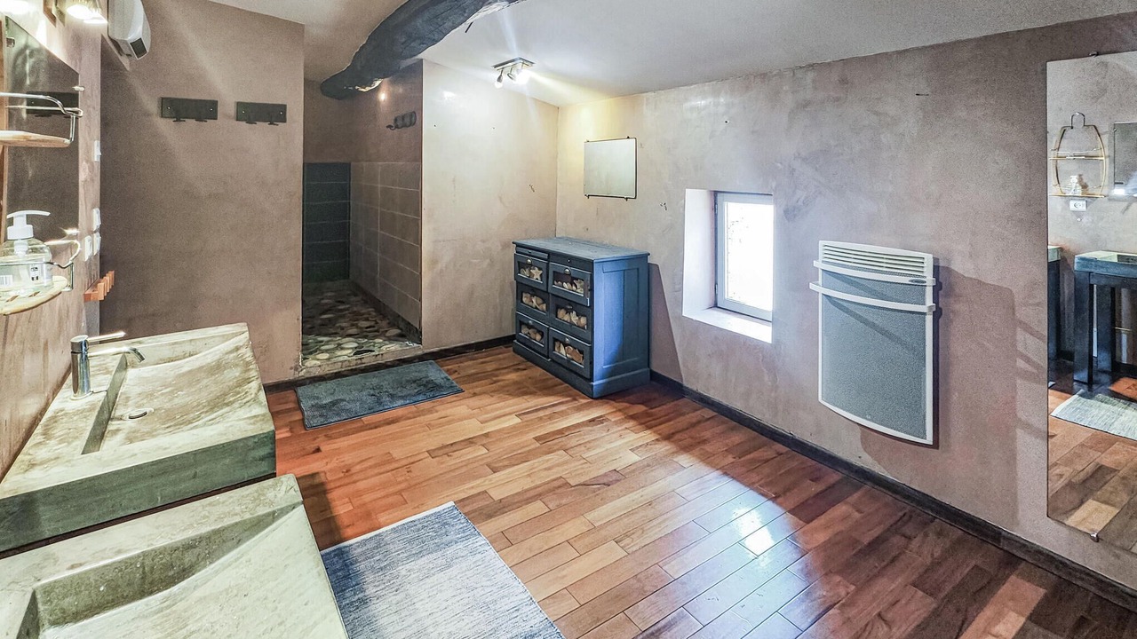 Photo of Bathroom in Laurens