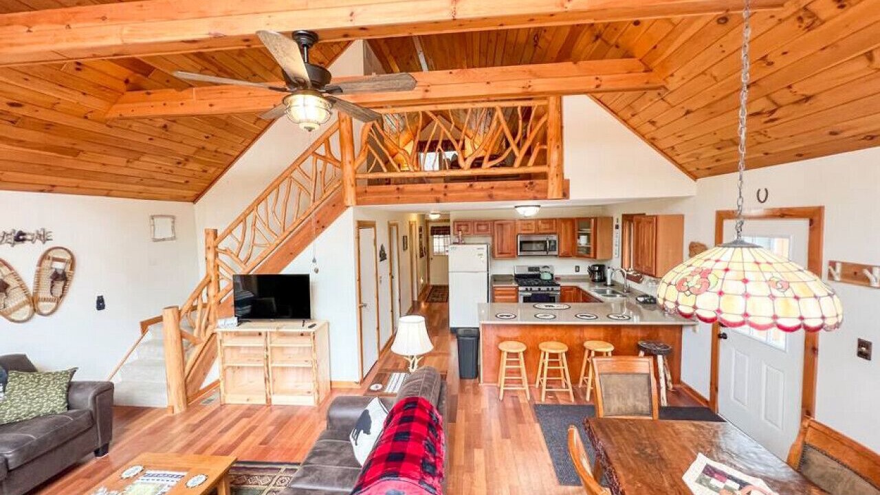 Photo of Livingroom in Inlet