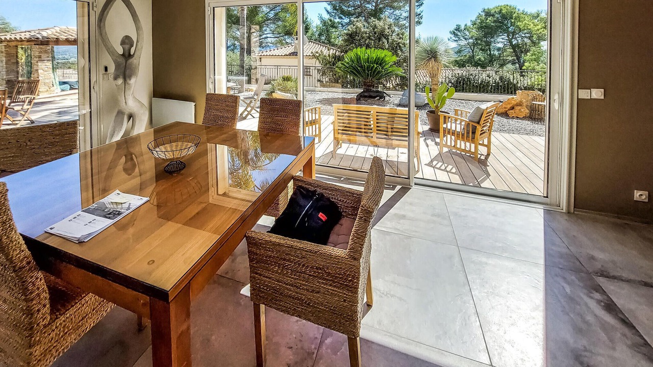 Photo of Bedroom in Cuers