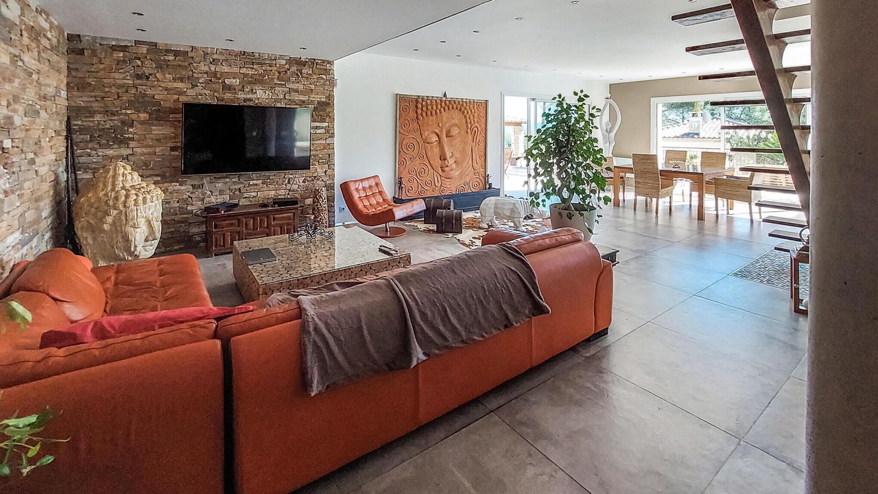 Photo of Bedroom in Cuers