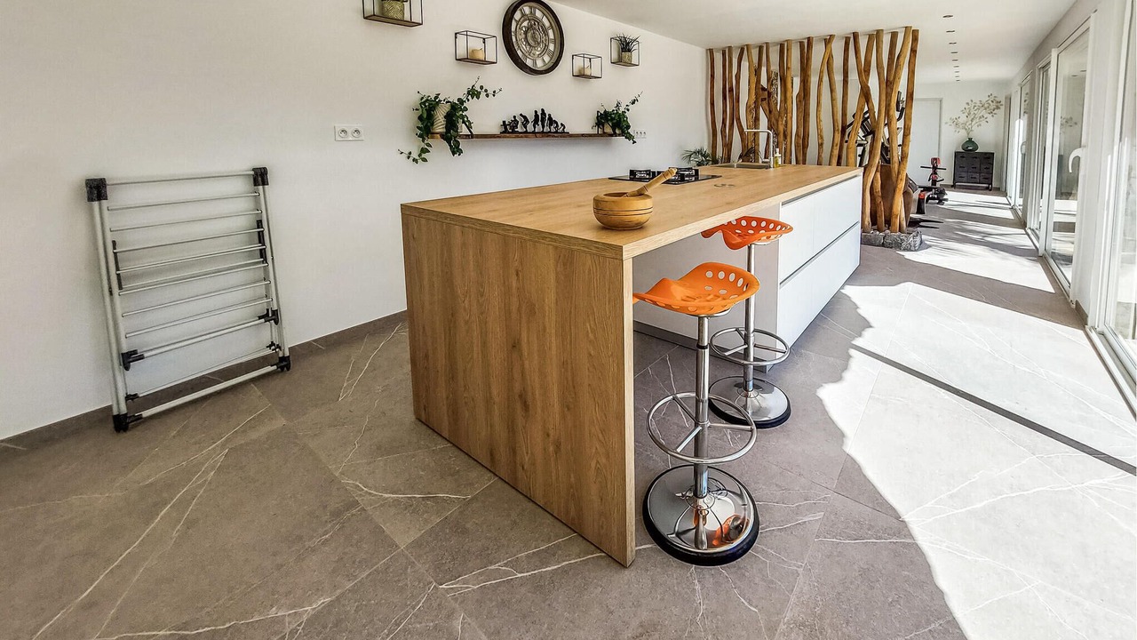 Photo of Others in Cuers