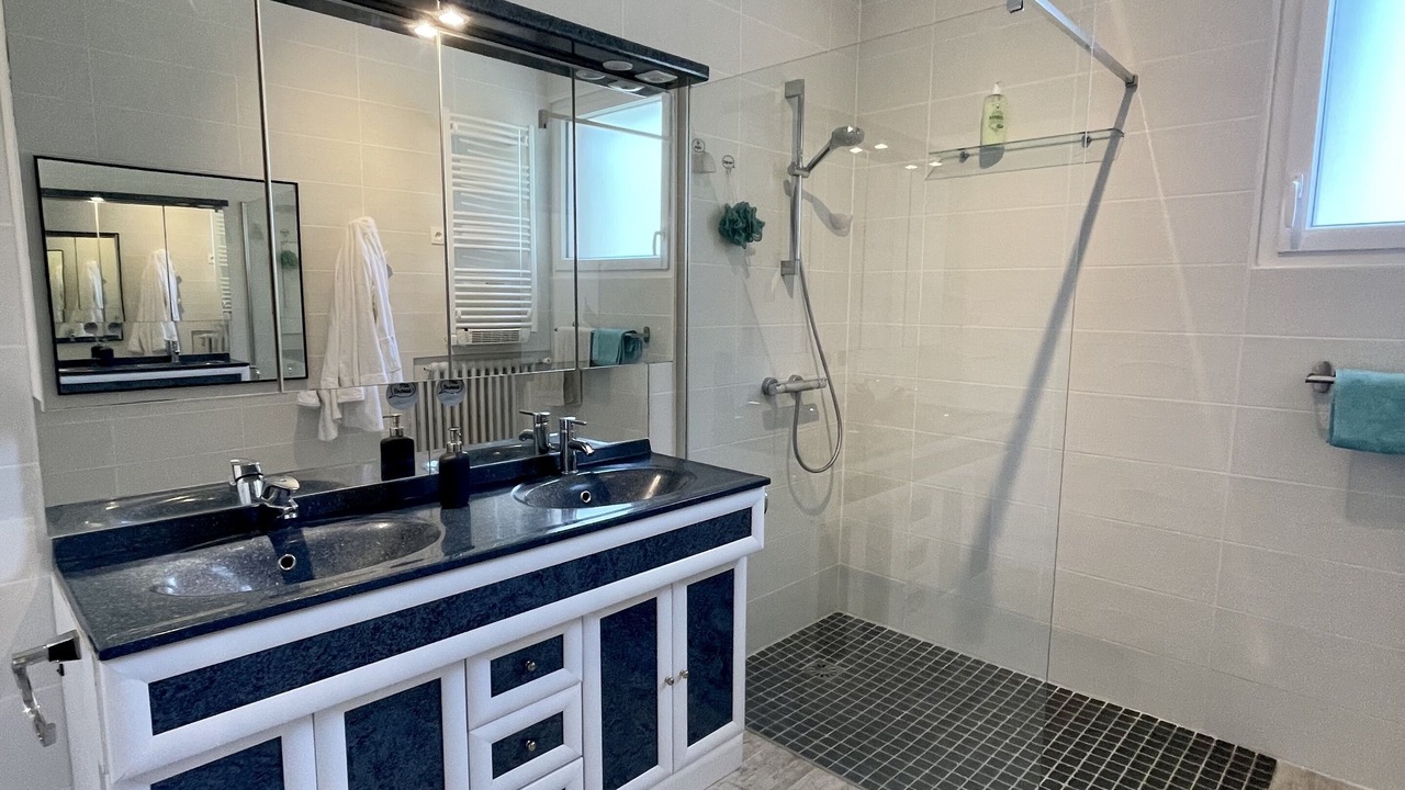 Photo of Bathroom in Espoey