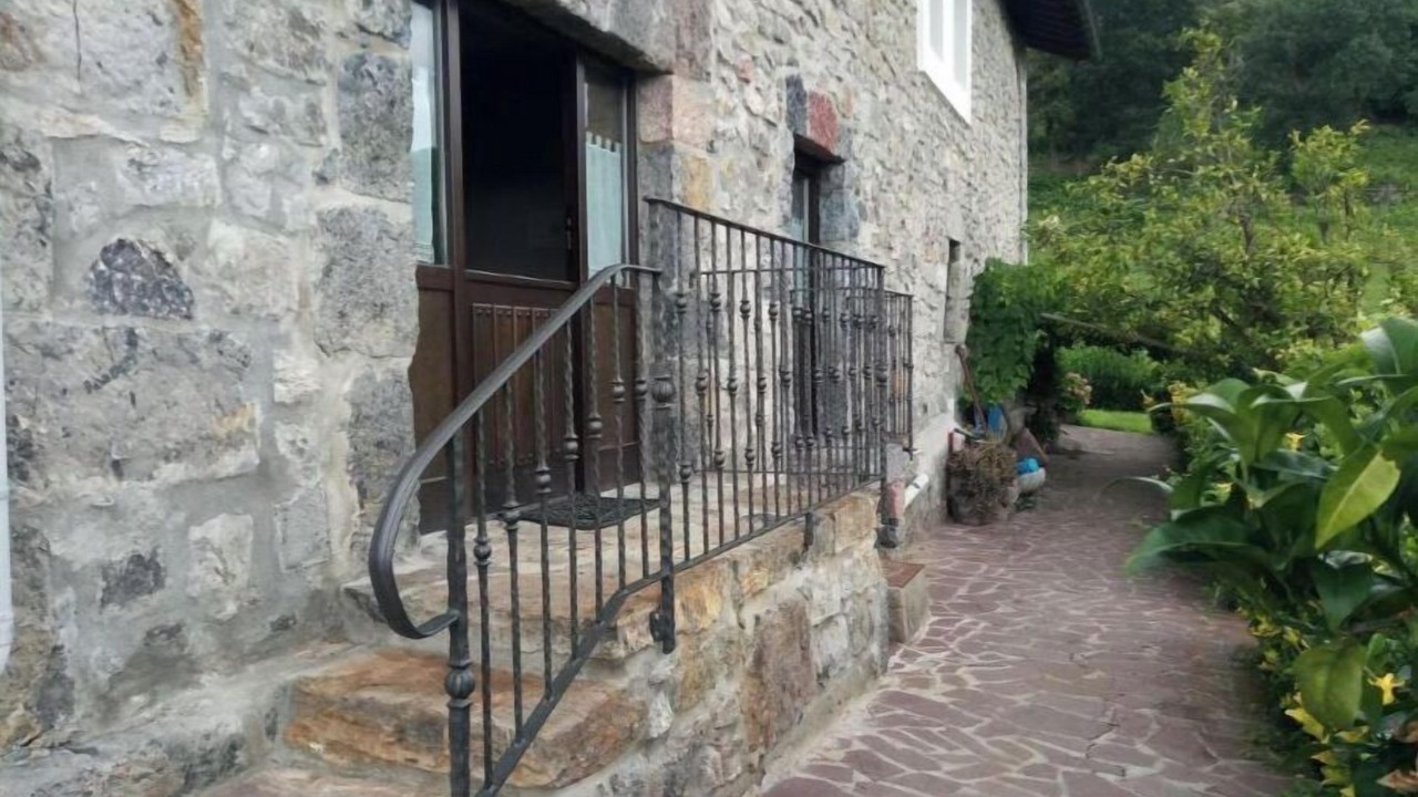 Photo of Outdoor in Gautegiz Arteaga