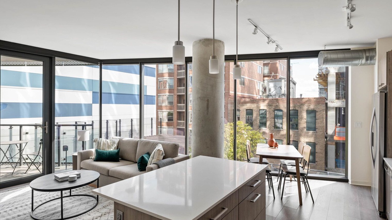 Photo of Livingroom in West Loop
