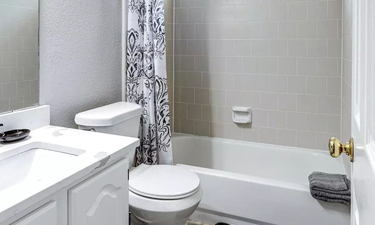 Photo of Bathroom in Plano