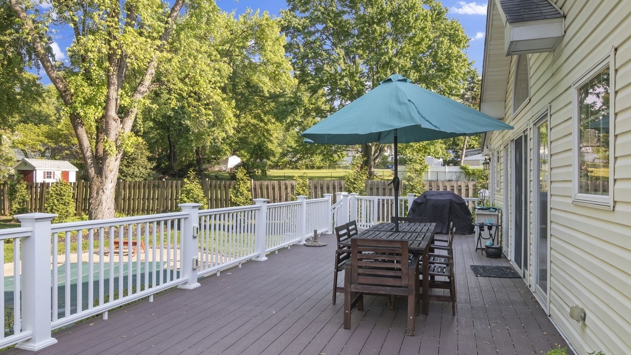 Photo of Outdoor in Fairland