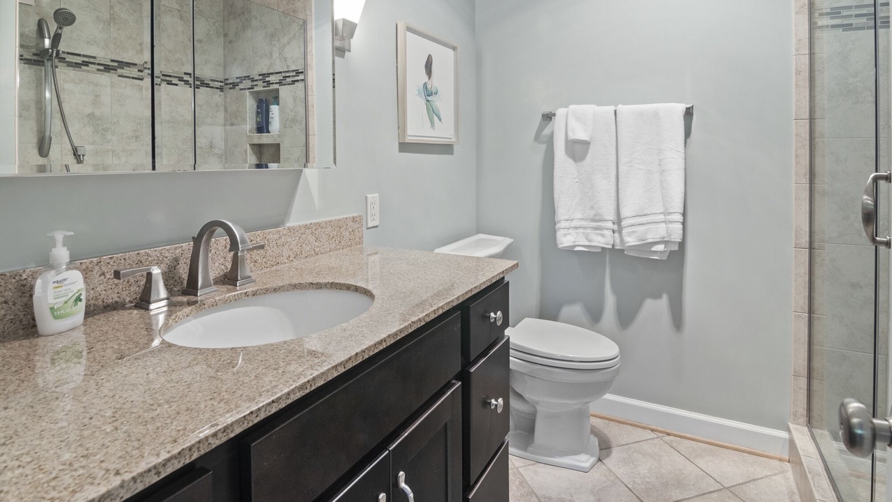 Photo of Bathroom in Fairland