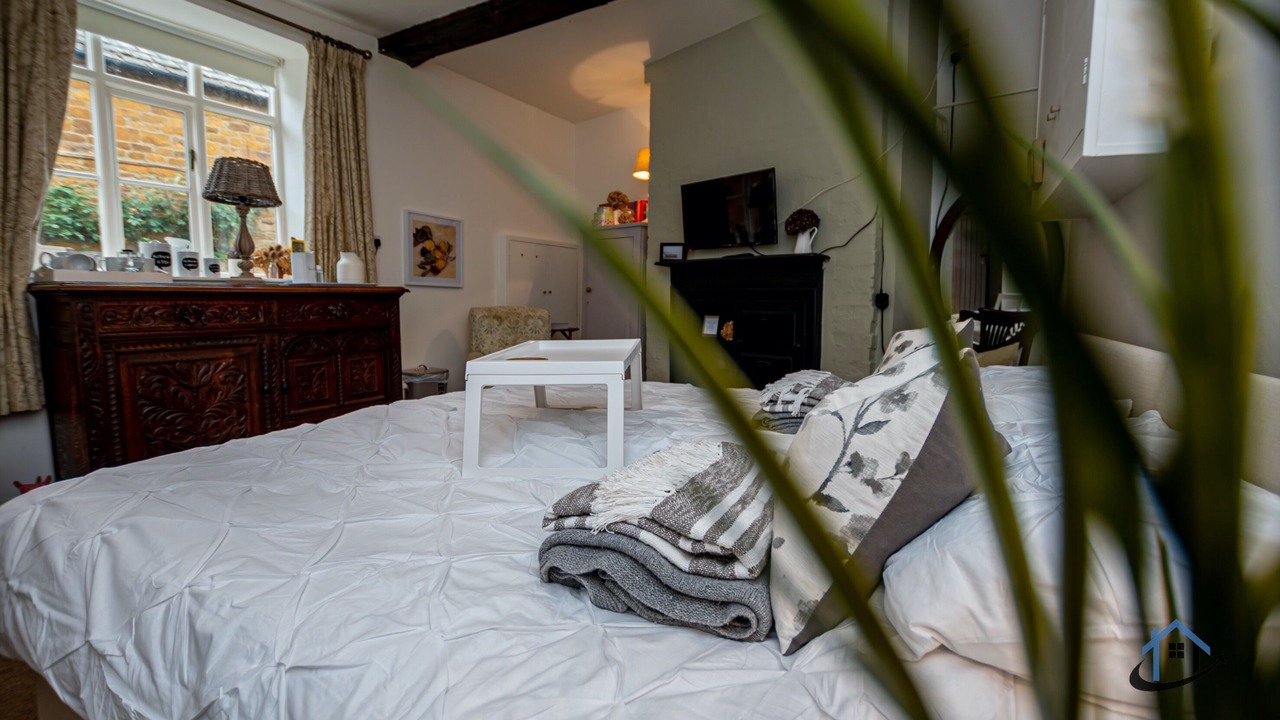 Photo of Bedroom in Caldecott