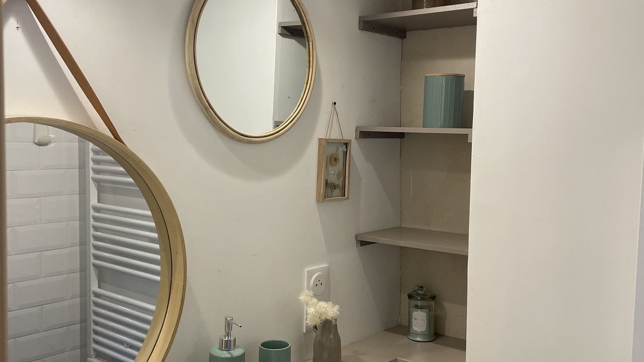 Photo of Bathroom in Saint-Michel-de-Fronsac