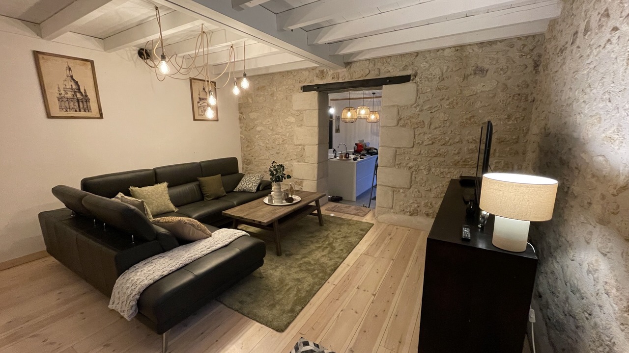 Photo of Livingroom in Saint-Michel-de-Fronsac