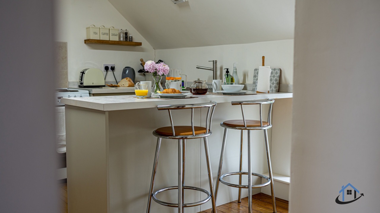 Photo of Kitchen in Caldecott