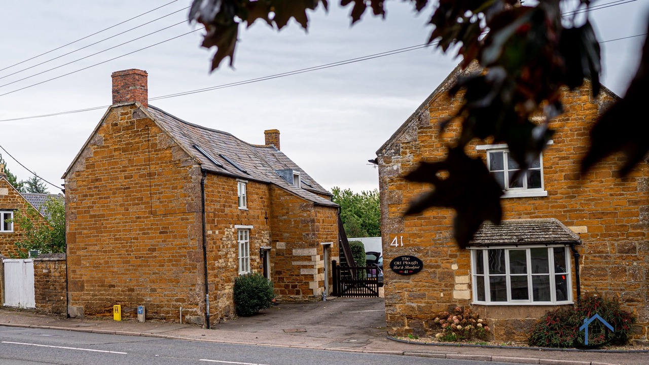 Photo of Outdoor in Caldecott