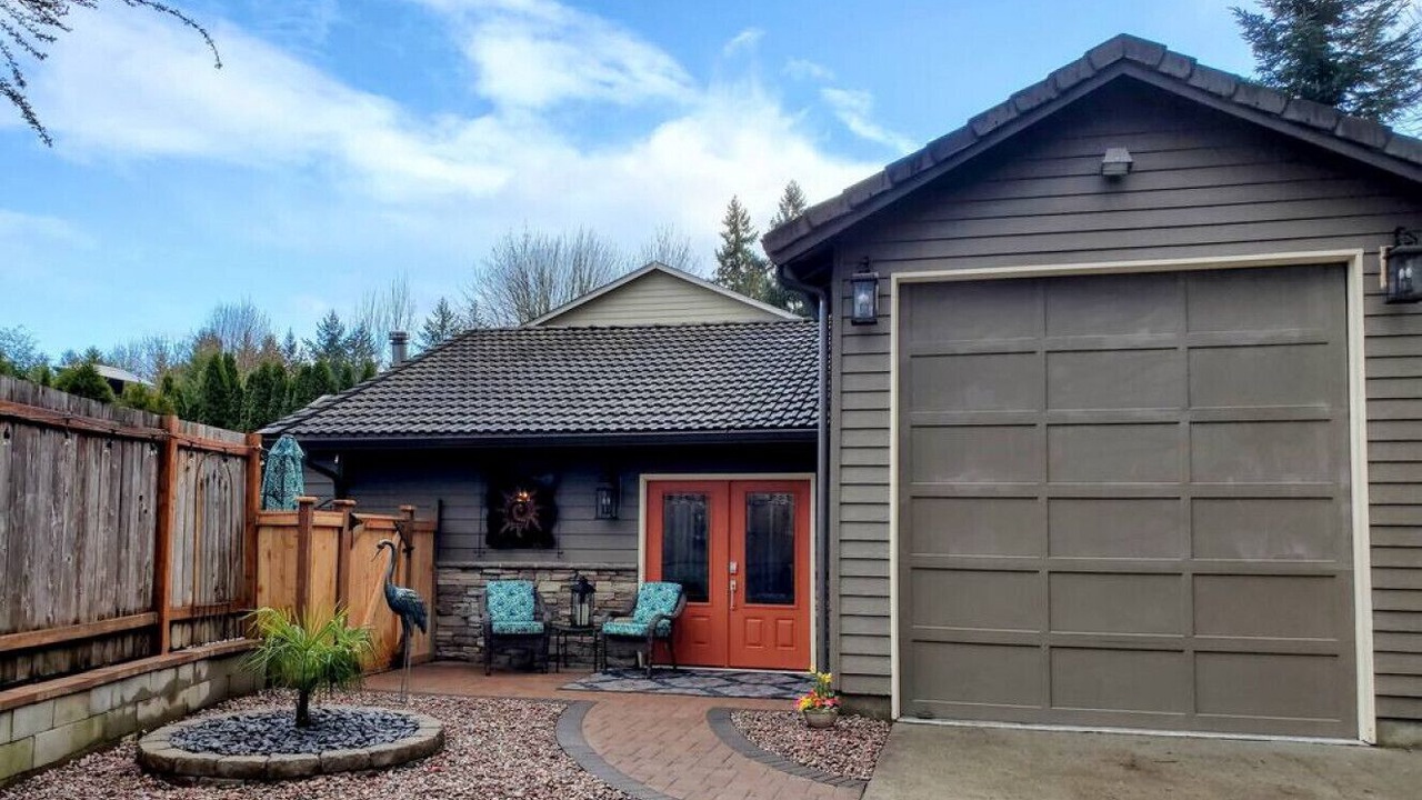 Photo of Others in East Olympia