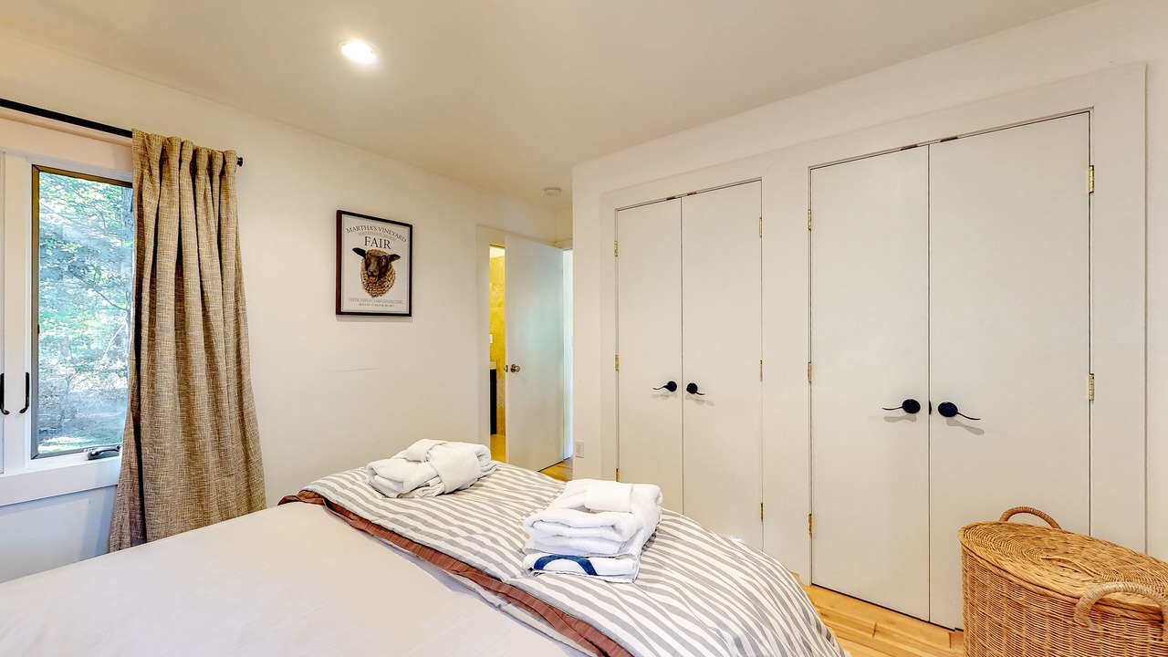 Photo of Bedroom in Chilmark