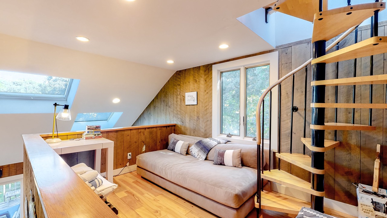 Photo of Livingroom in Chilmark