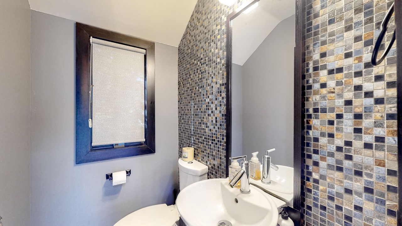 Photo of Bathroom in Chilmark