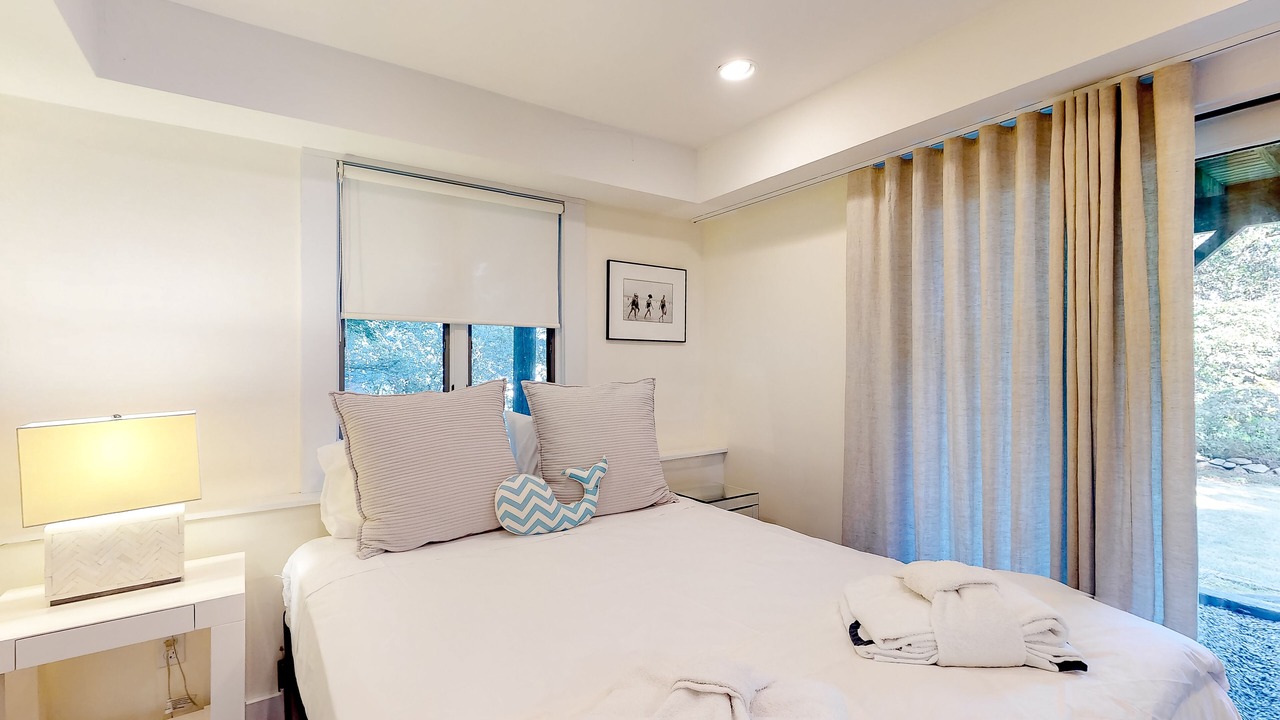 Photo of Bedroom in Chilmark