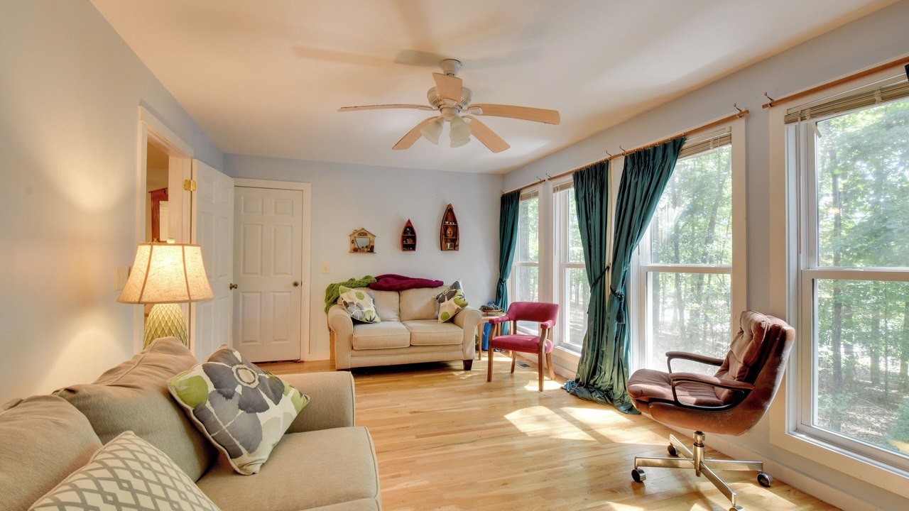 Photo of Livingroom in Gumlog