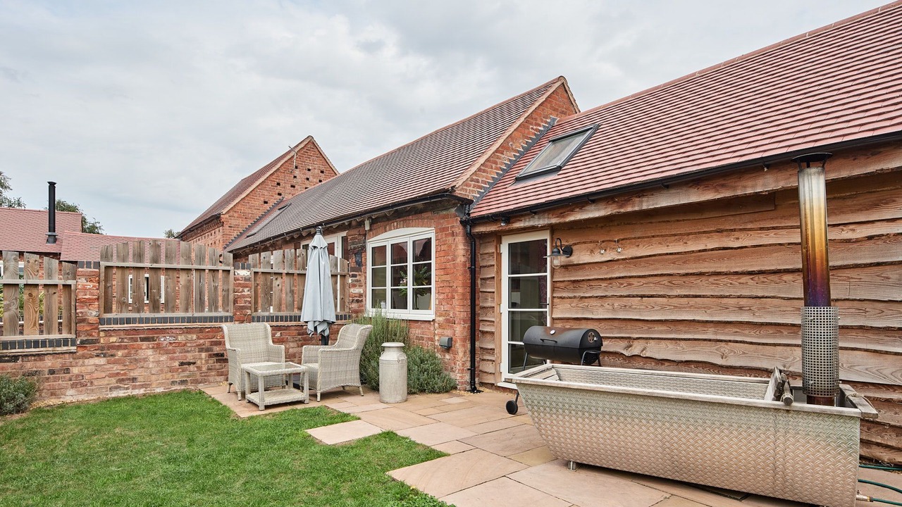 Photo of Outdoor in Shrawley