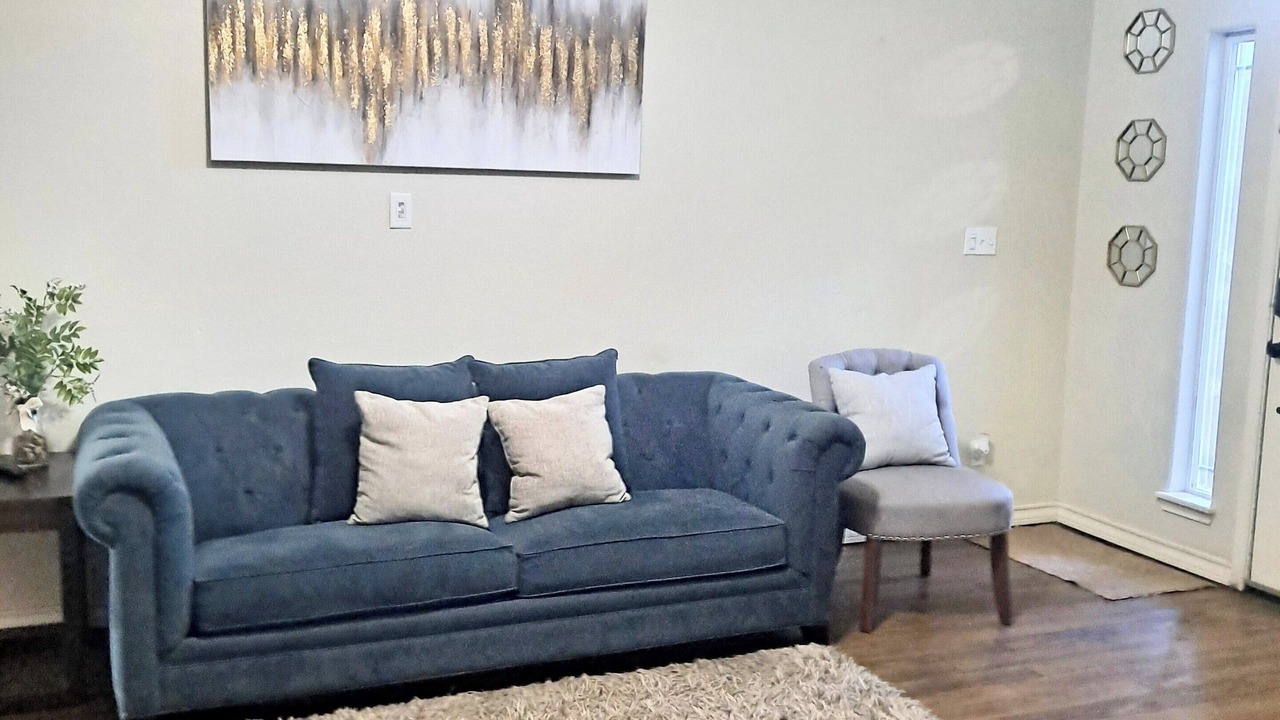 Photo of Livingroom in South Side
