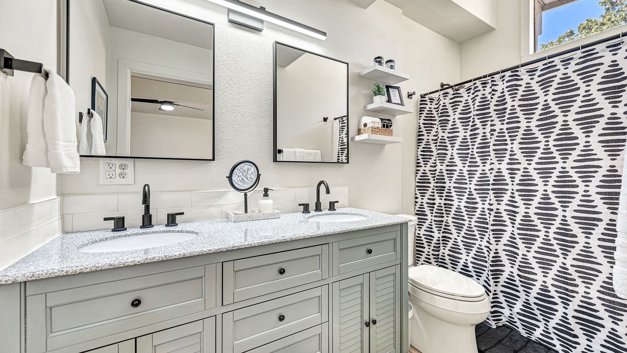 Photo of Bathroom in Bella Vista
