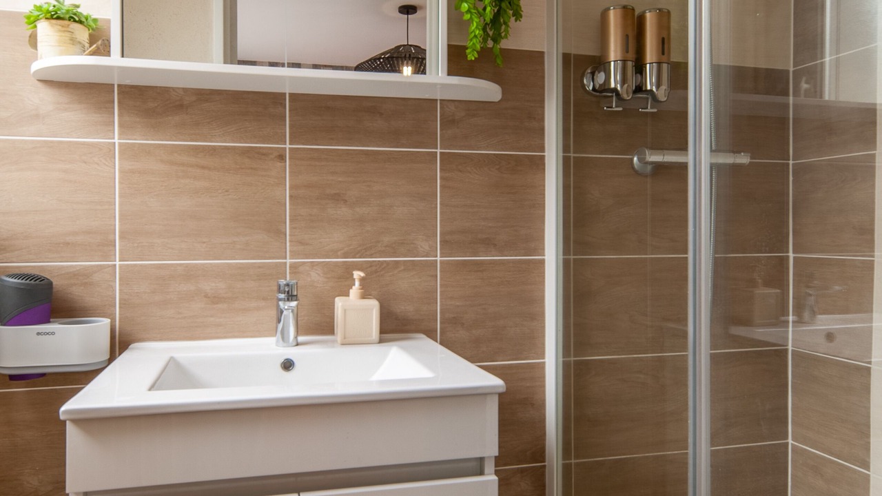 Photo of Bathroom in Downtown Le Havre