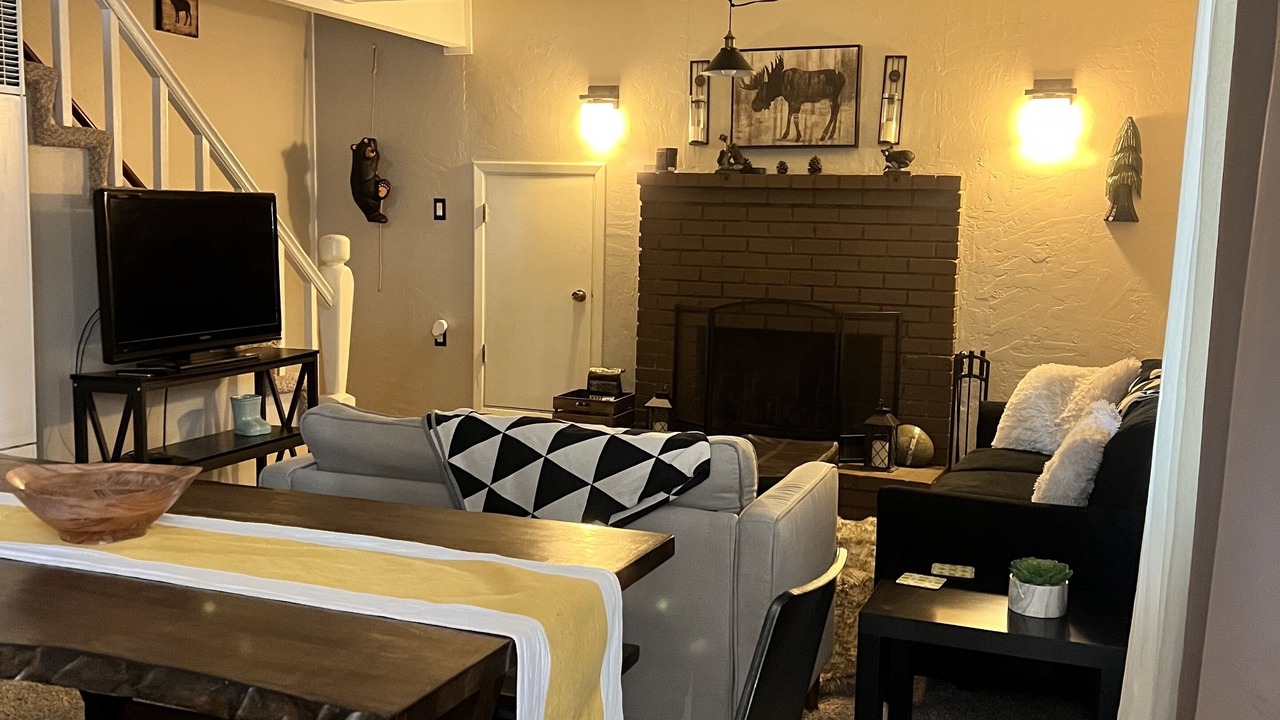 Photo of Bedroom in Sierra Tract