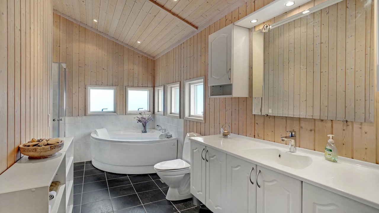 Photo of Bathroom in Venemose