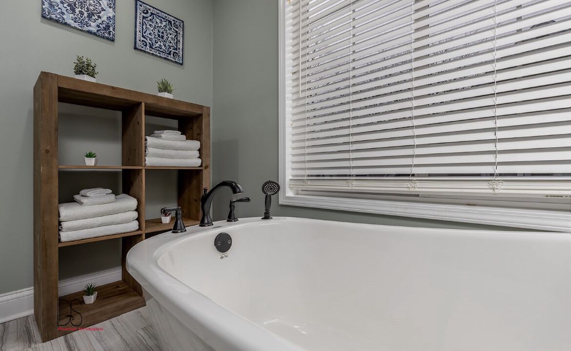 Photo of Bathroom in Ottawa