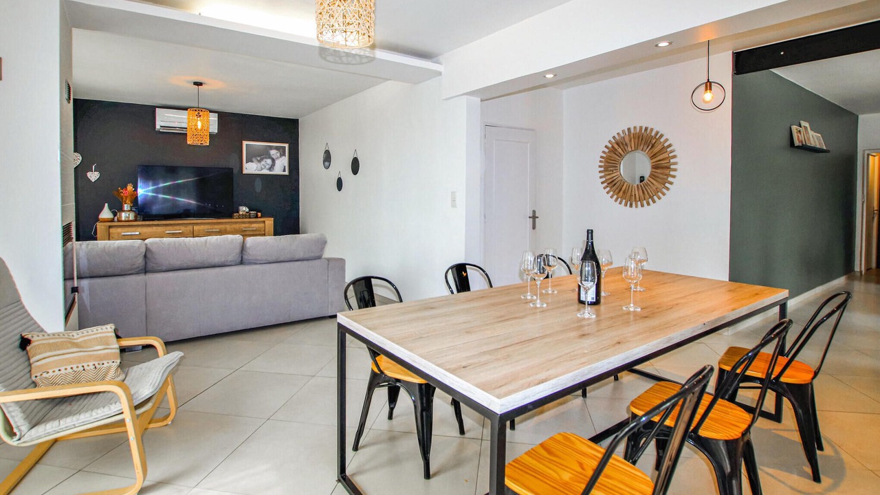 Photo of Bedroom in Saint-Gervais-sur-Roubion